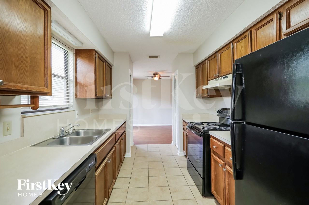 2244 Felucca Dr - Photo 7 of 15