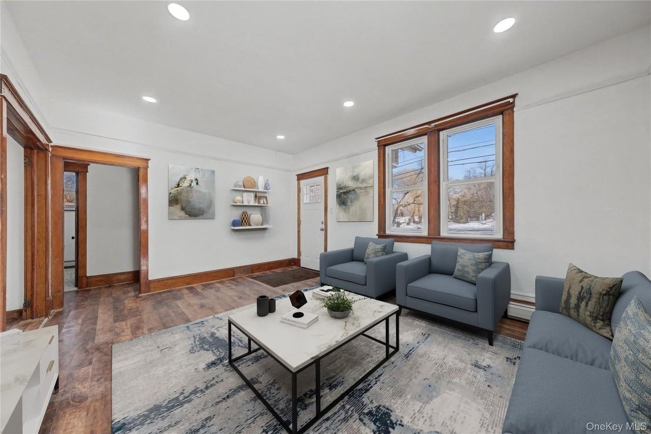 44 Cedar Ave - Photo 7 of 17