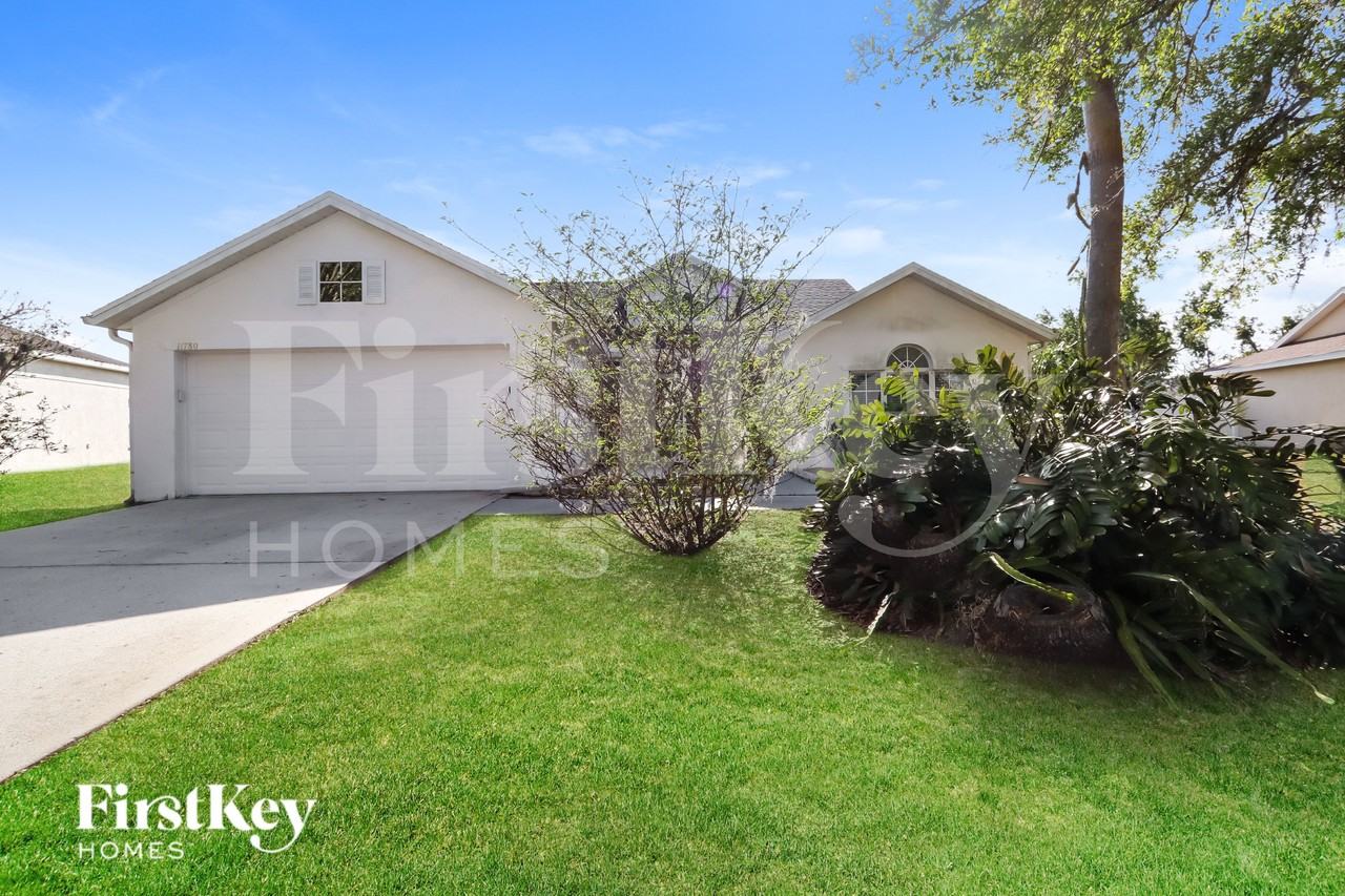 11780 Shirburn Cir - Photo 2 of 19