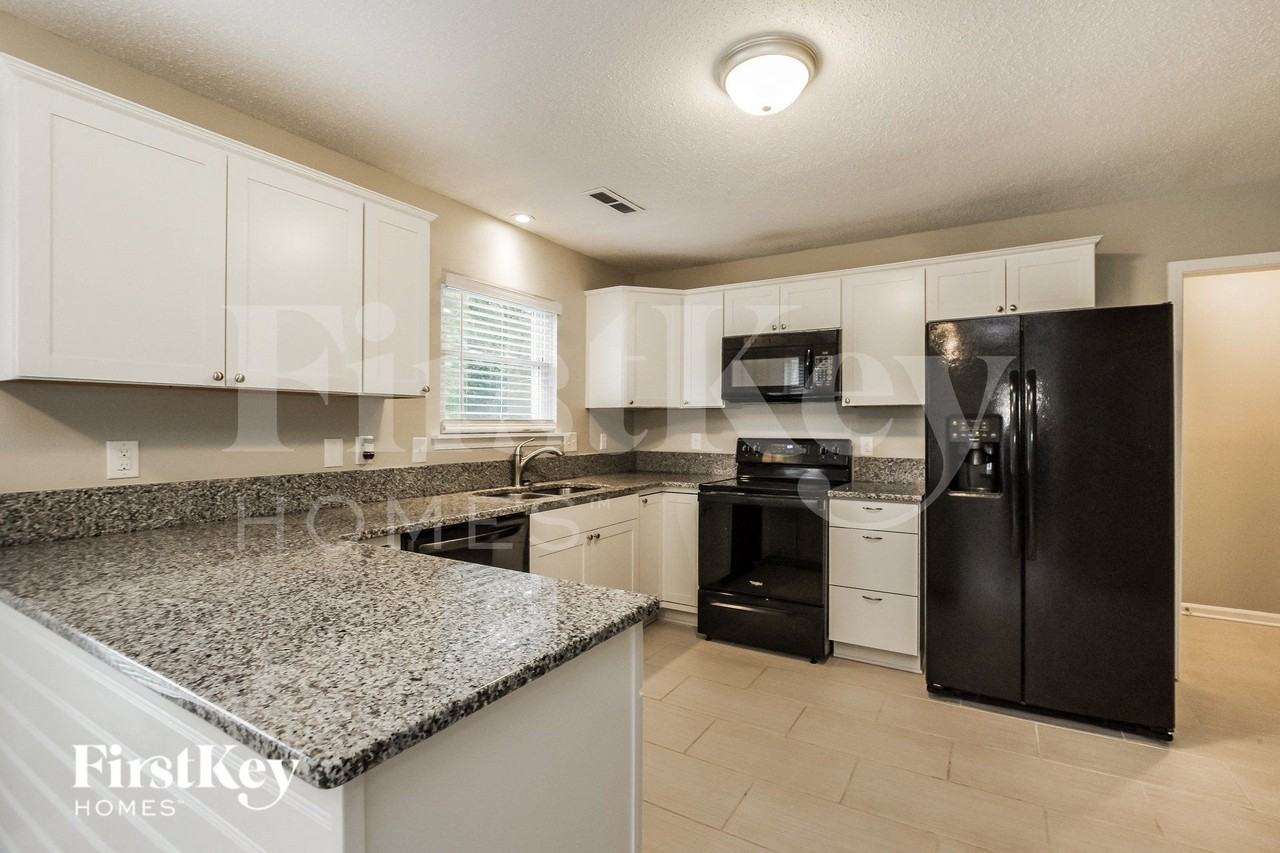 11700 Rimrock Canyon Dr - Photo 6 of 15