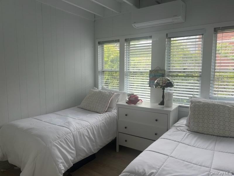 57 Juniper Ave - Photo 5 of 7