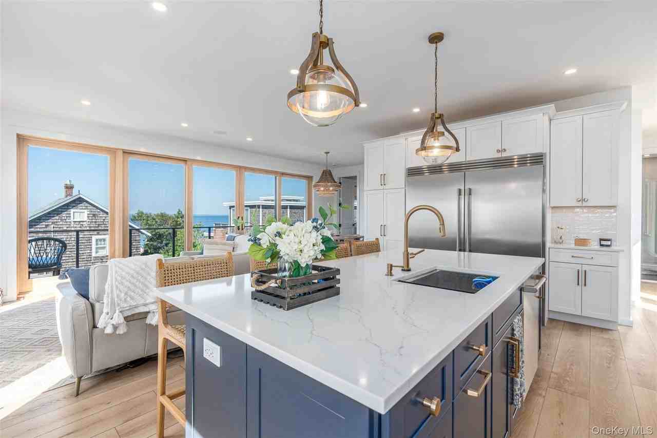 4 Atlantic Ave - Photo 6 of 29