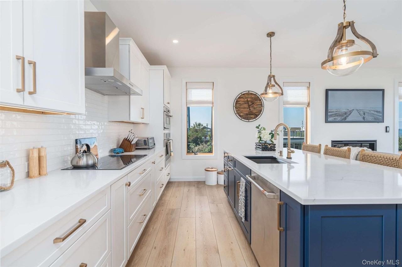 4 Atlantic Ave - Photo 7 of 29