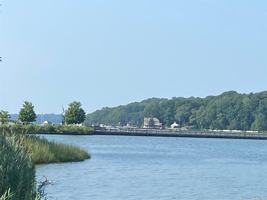 featured image of 51 51 Centershore Road unit: Upper