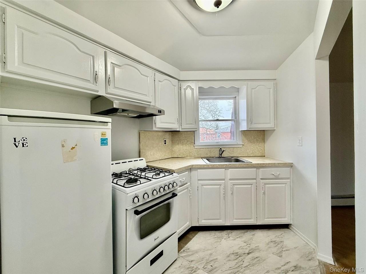 15754 20th Rd Unit 2 - Photo 2 of 12