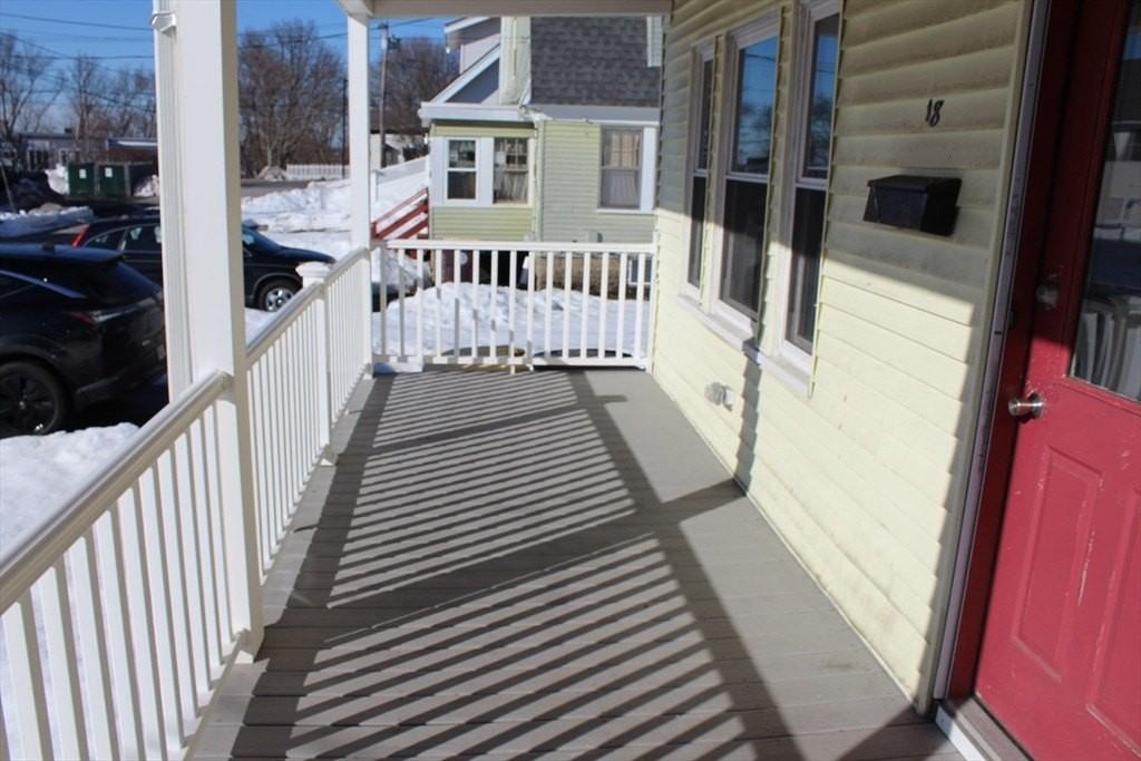 18 Sherwood Rd Unit 1 - Photo 2 of 8