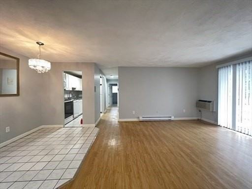 54 Fountain Ln Apt 5 - Photo 3 of 14