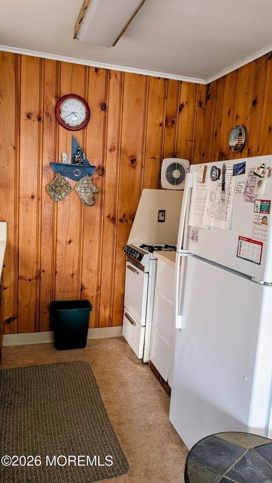 5 1/2 New Brunswick Ave - Photo 6 of 10