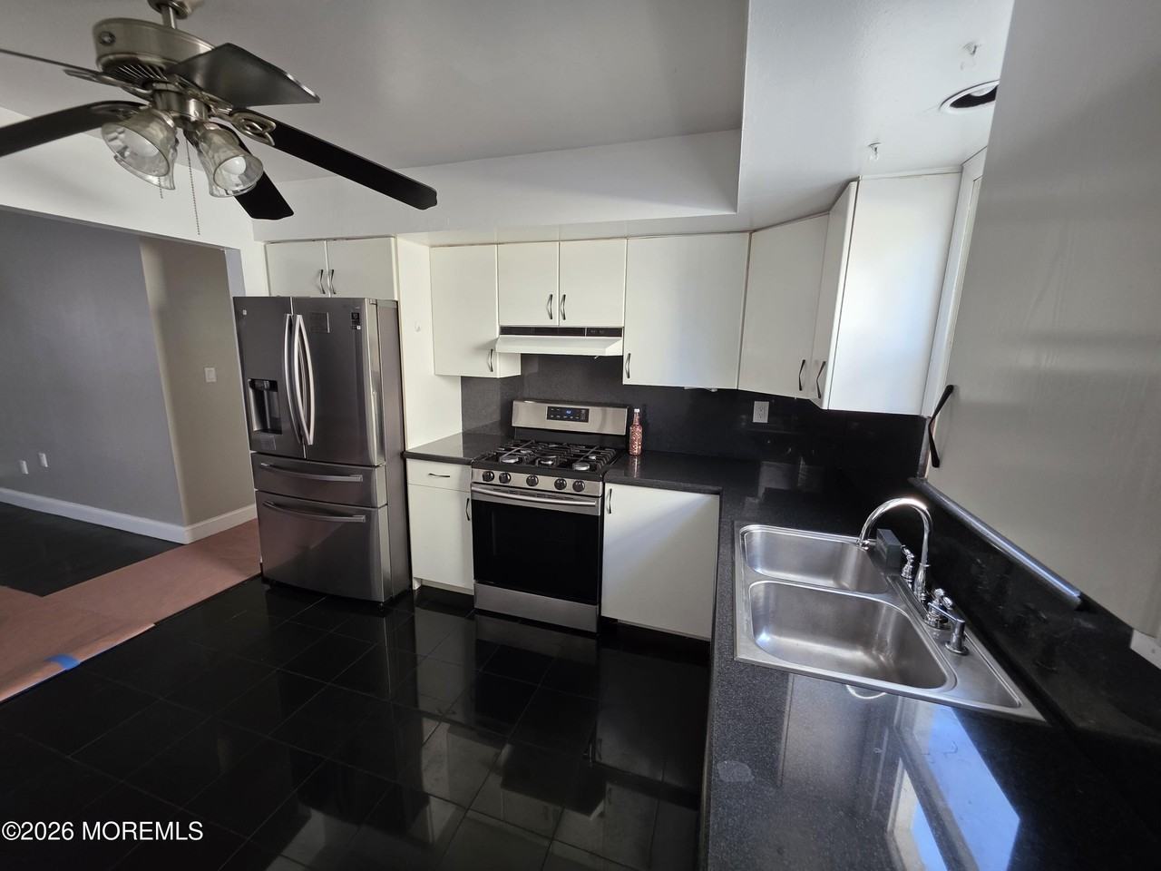 71 Newark Pl Unit 1 #1 - Photo 4 of 10