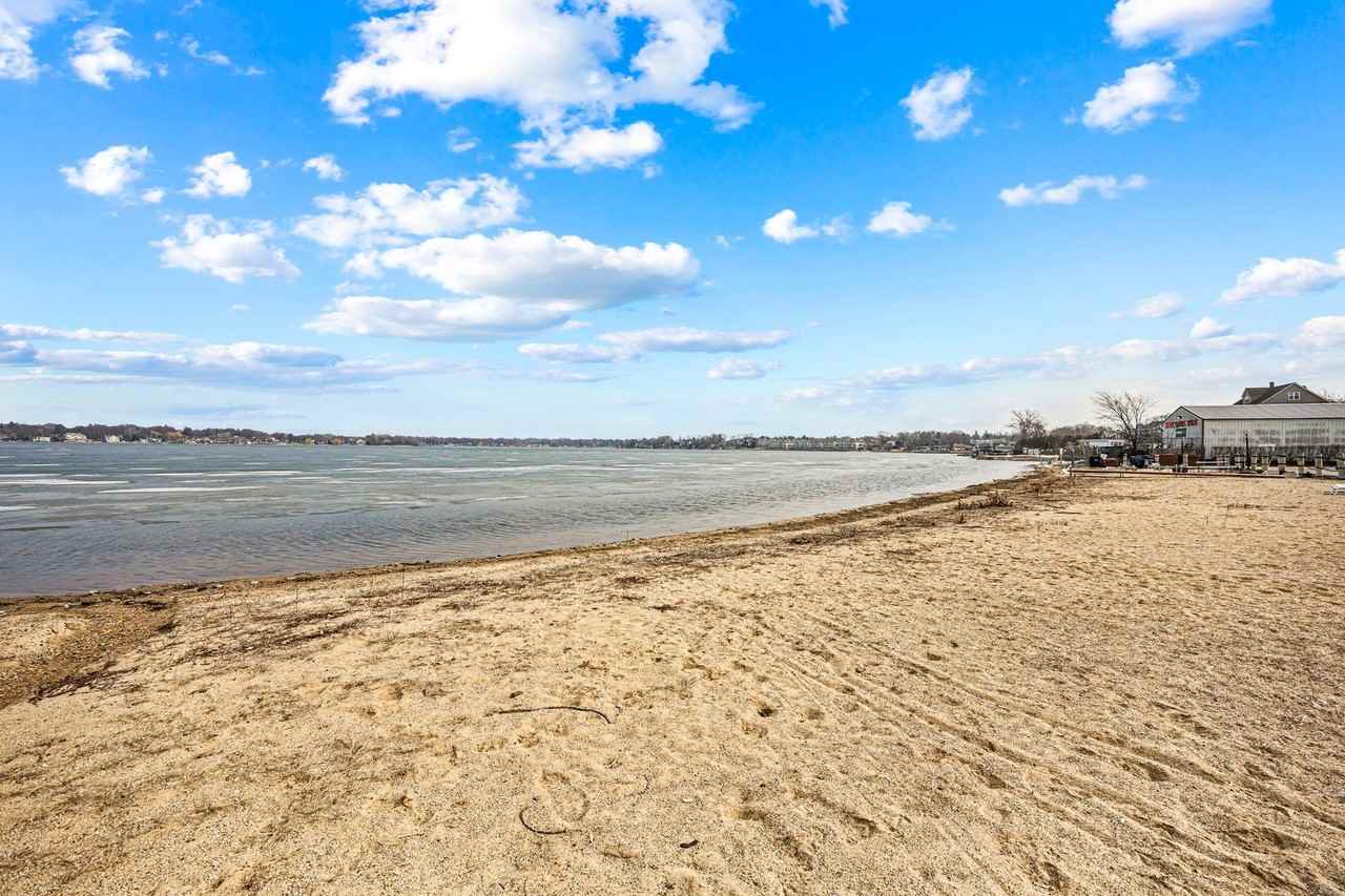 155 E Mill St Apt 3 - Photo 4 of 16