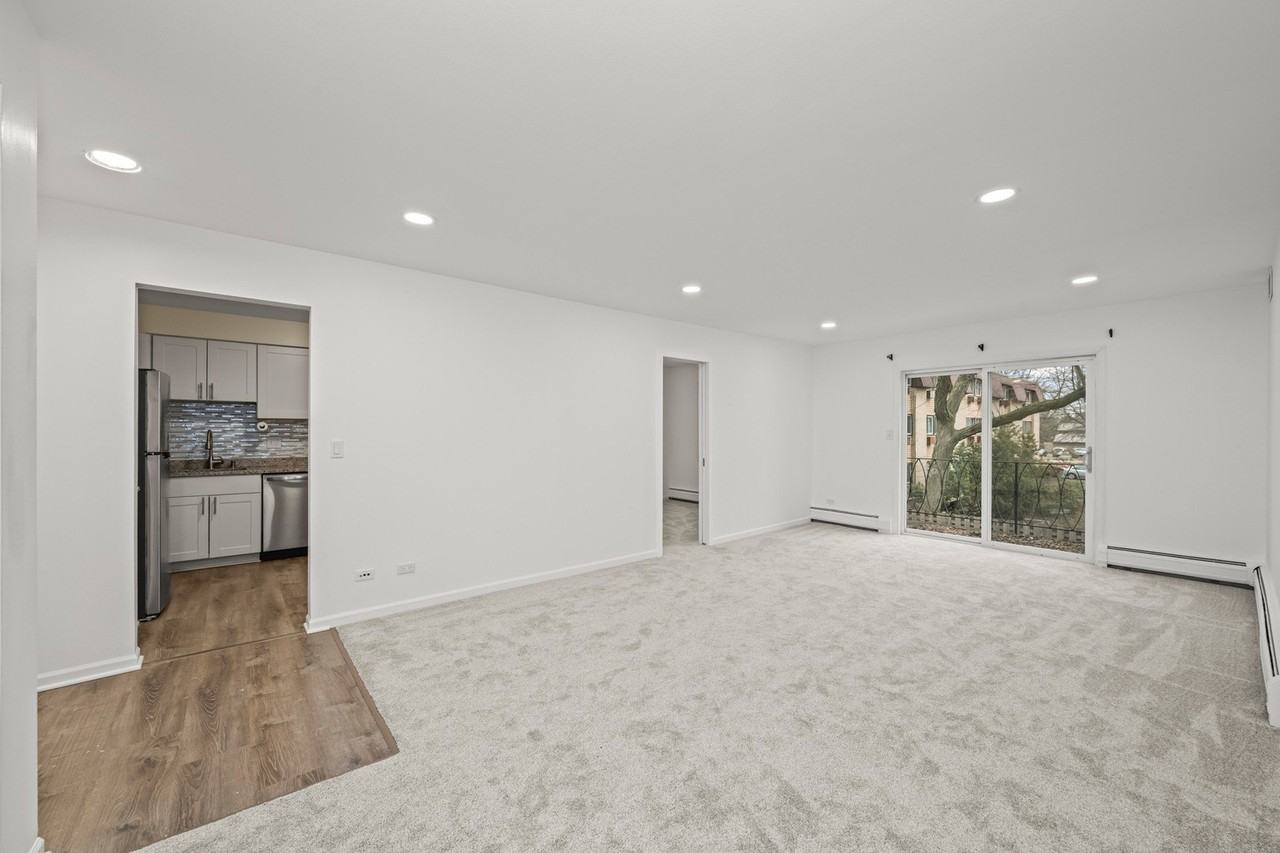 715 E Falcon Dr Unit 209e - Photo 5 of 16