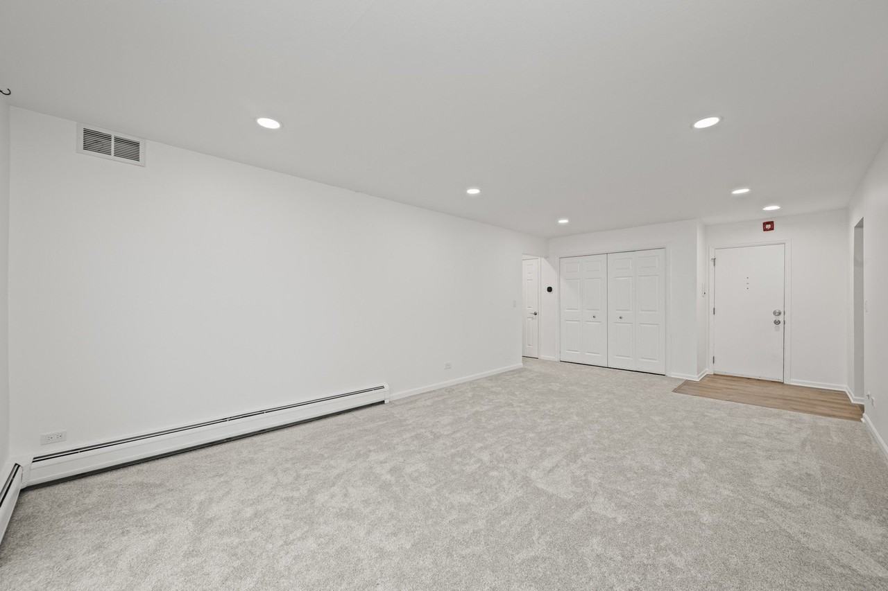 715 E Falcon Dr Unit 209e - Photo 7 of 16