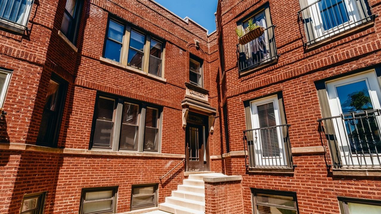 3710 W Wrightwood Ave Apt 2d - Photo 4 of 37