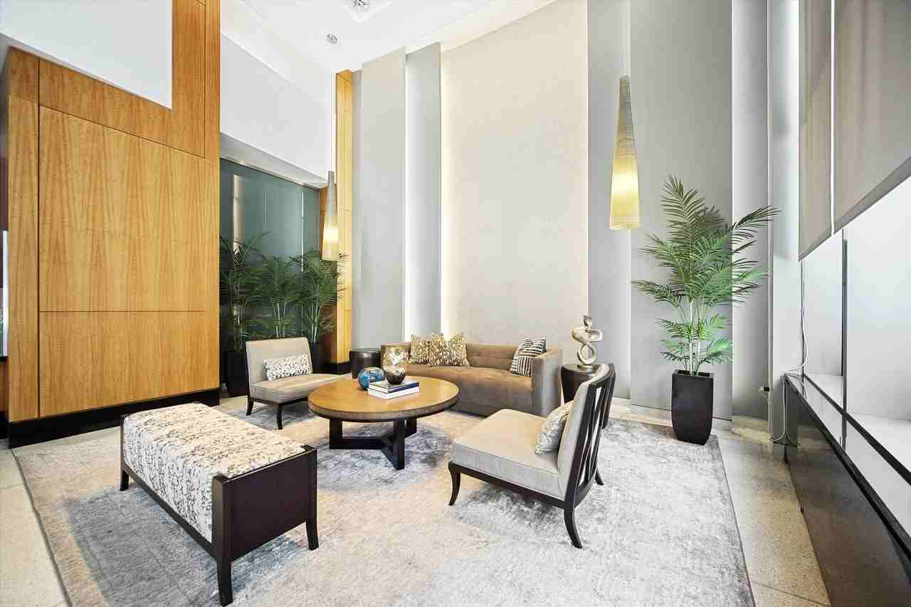 100 E 14th St Apt 2309 - Photo 3 of 27