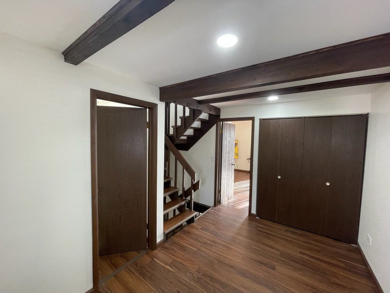 149 Forest Ave Apt D - Photo 6 of 44