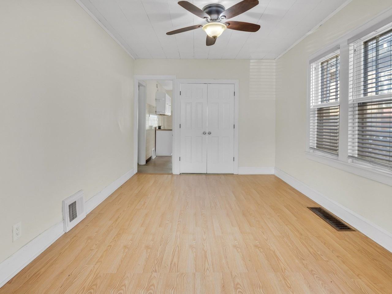 2516 N Keeler Ave Unit 1 - Photo 7 of 19