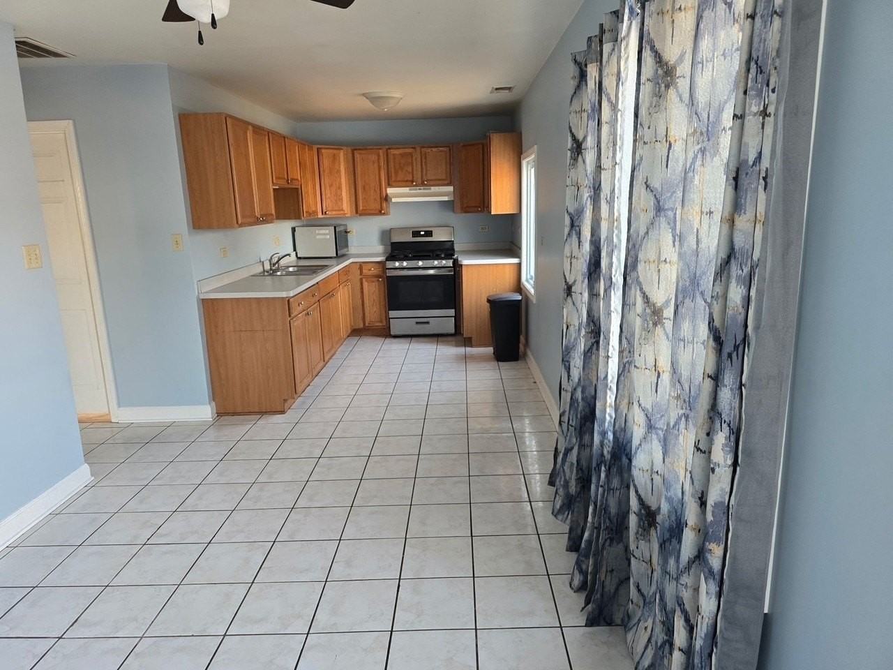 19 E Romeo Rd - Photo 3 of 7