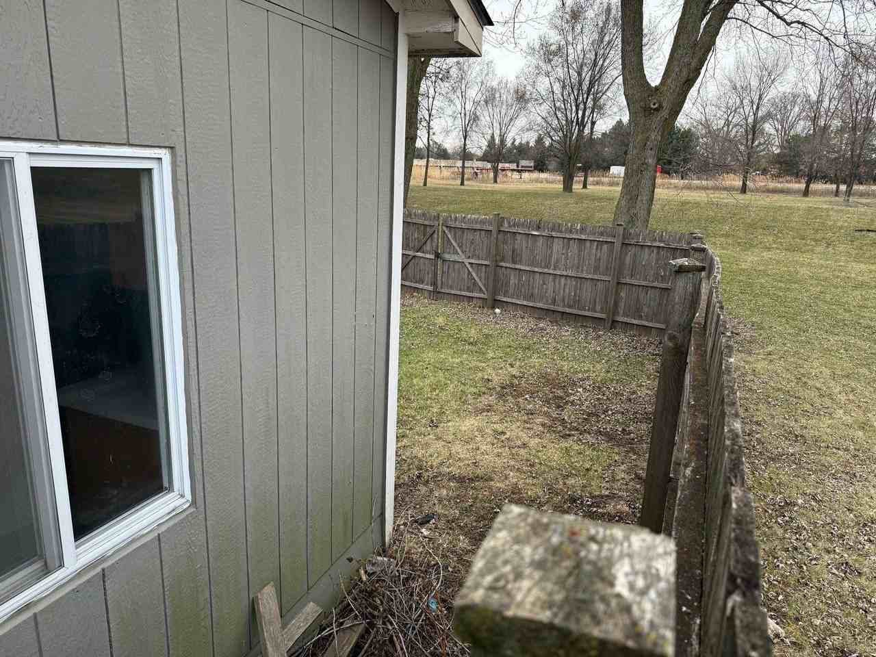 19 E Romeo Rd - Photo 7 of 7