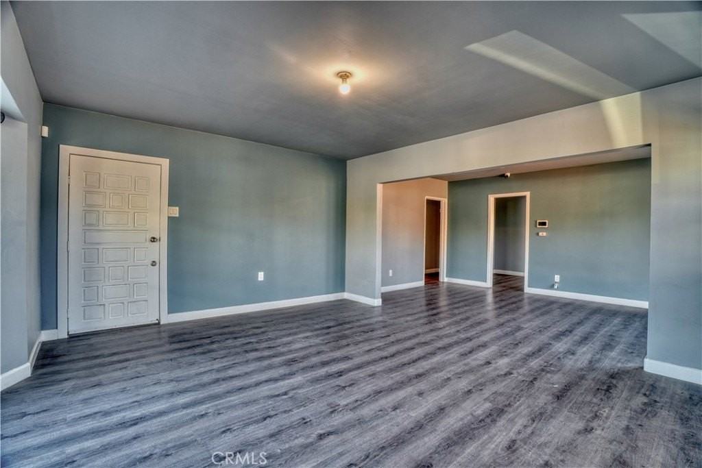 127 S Townsend Ave - Photo 7 of 28