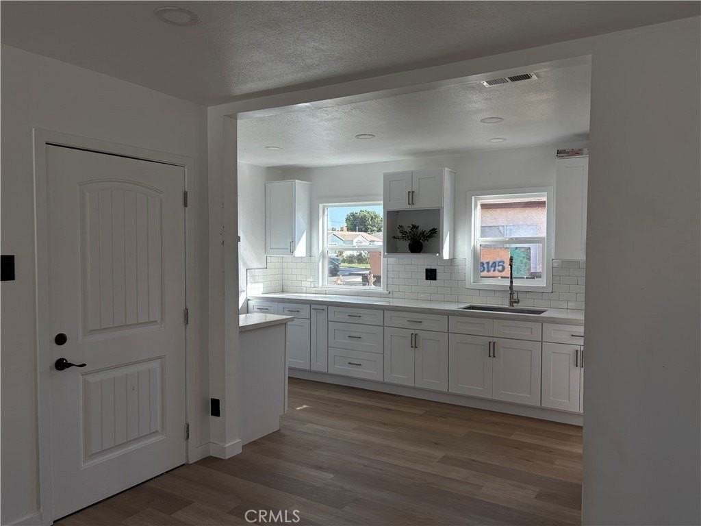 15025 Roseton Ave - Photo 6 of 15