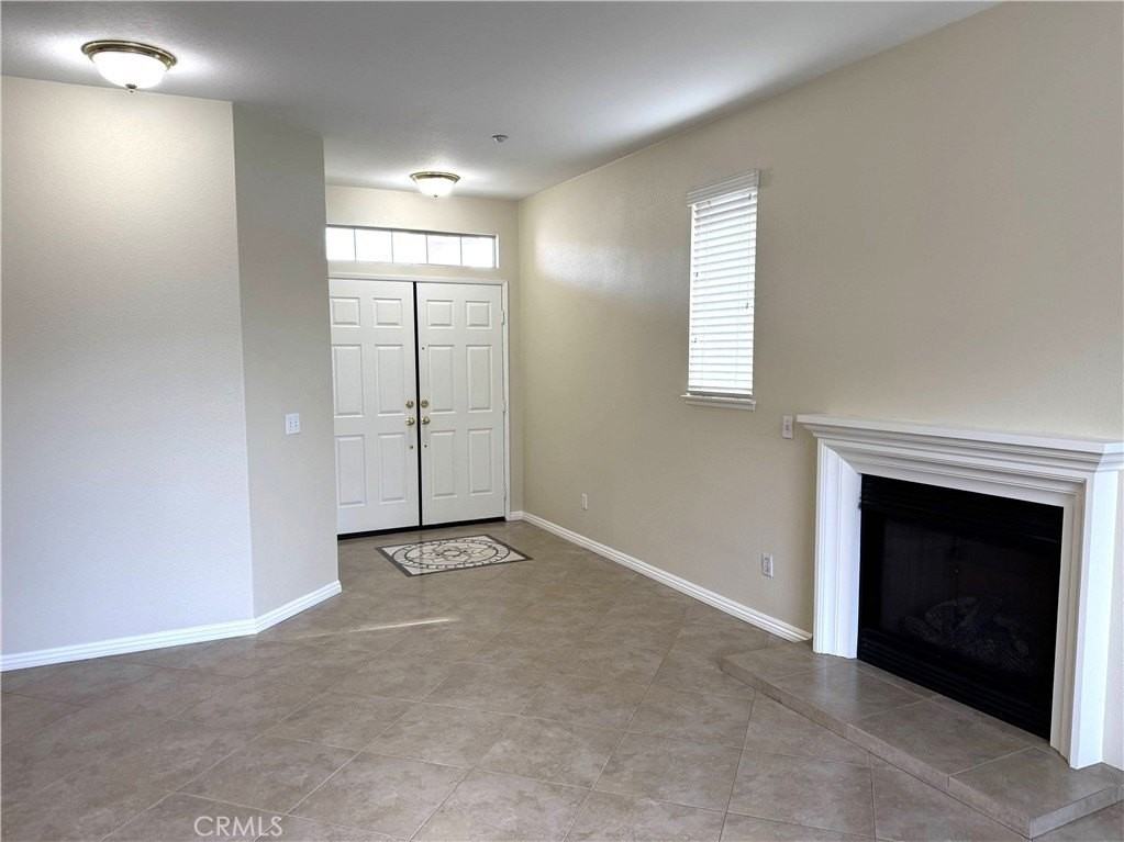 8716 Grand Oaks Ct - Photo 4 of 22