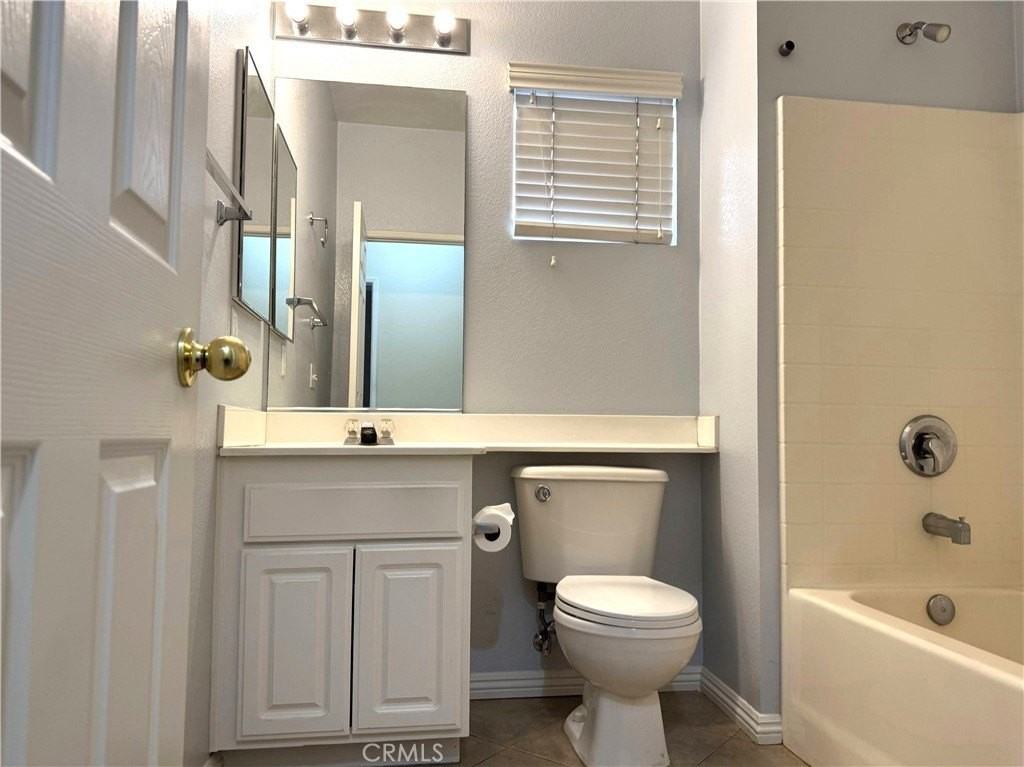 8716 Grand Oaks Ct - Photo 7 of 22