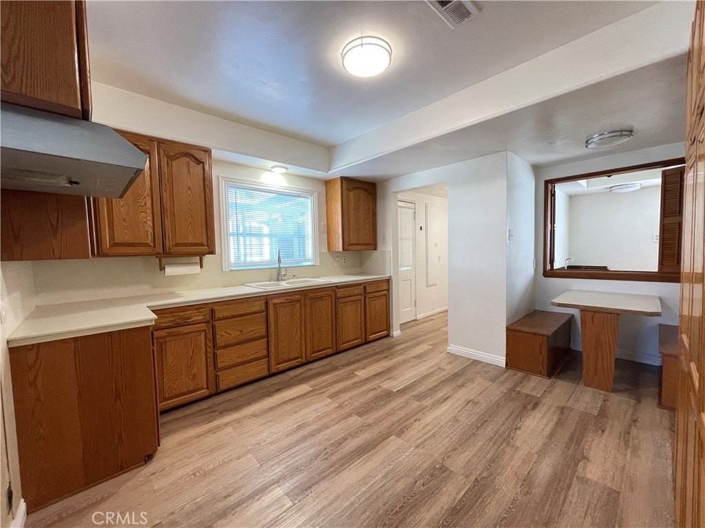 2845 N D St - Photo 7 of 10