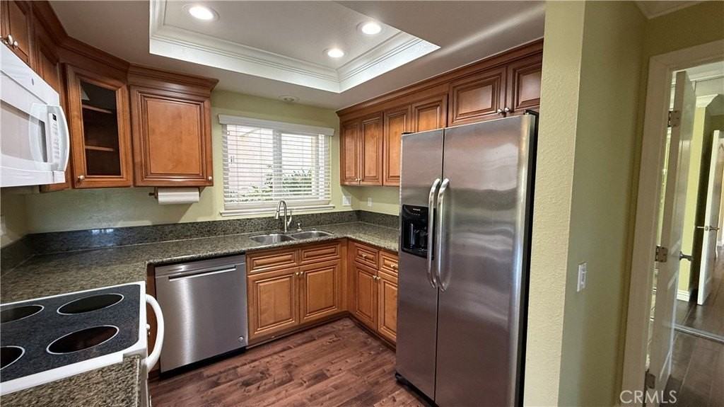 2388 Via Mariposa W - Photo 3 of 50