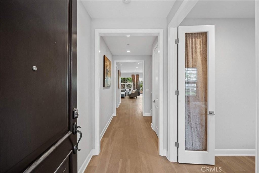 114 Guinness - Photo 4 of 43