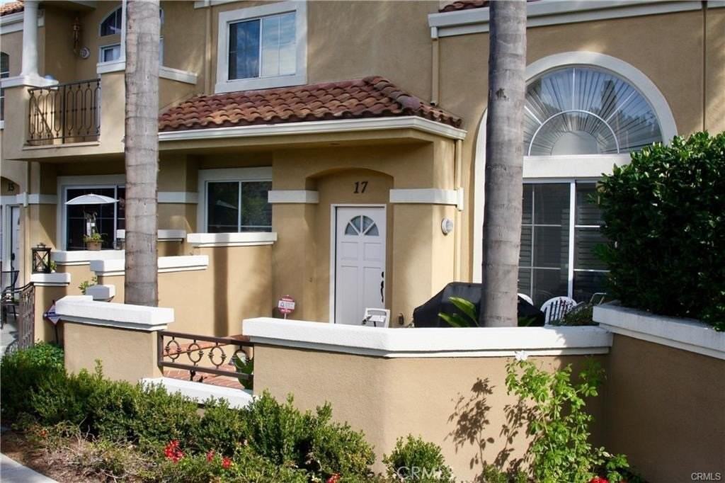 17 Bravo Ln - Photo 2 of 19