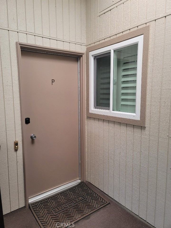 2185 Via Mariposa E #P - Photo 2 of 25