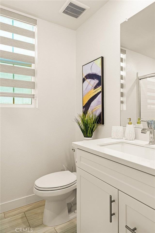 41414 Harvey Mudd Dr - Photo 3 of 35