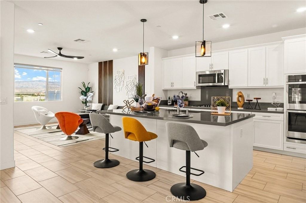 41414 Harvey Mudd Dr - Photo 6 of 35