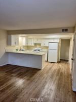 featured image of 1022 El Camino Dr #B