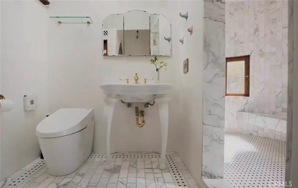 8978 Wonderland Ave - Photo 6 of 18