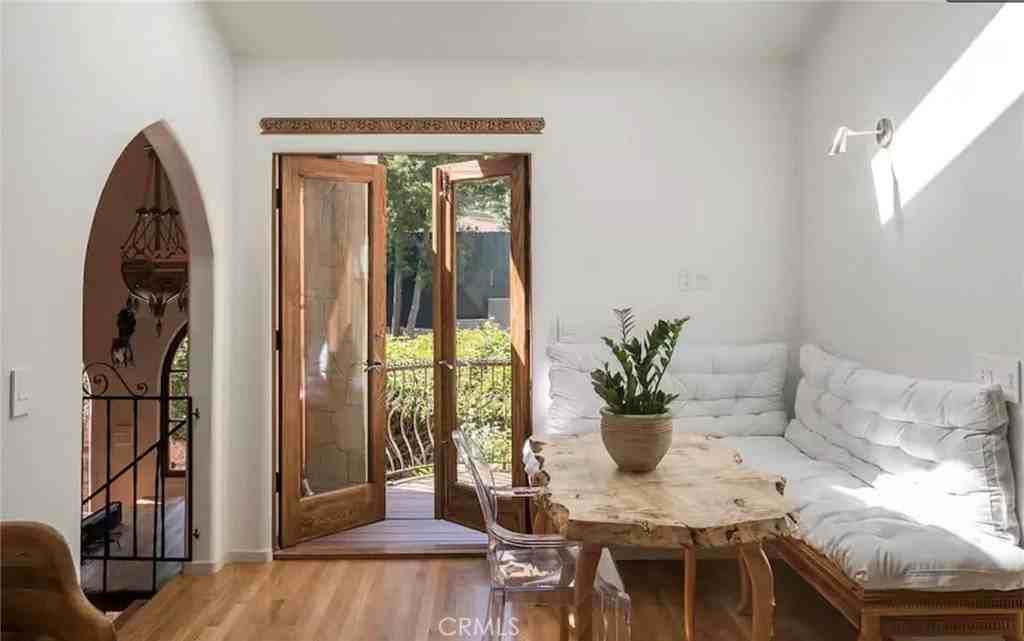 8978 Wonderland Ave - Photo 7 of 18