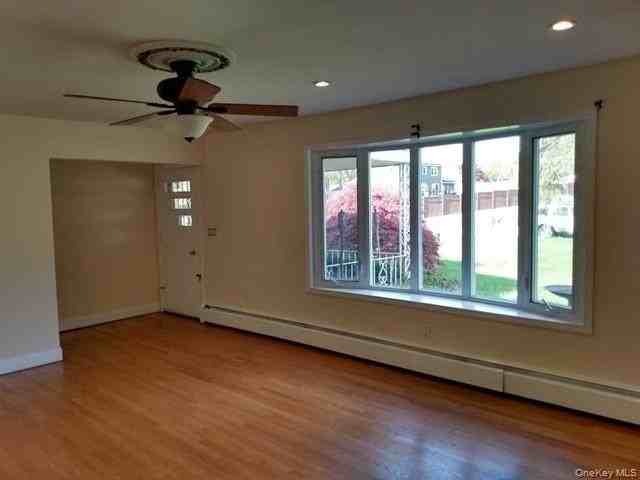 307 Wildwood Dr - Photo 4 of 24