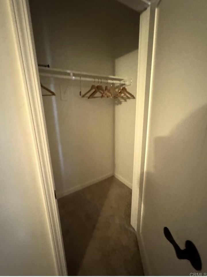 2610 Glebe Rd - Photo 7 of 8