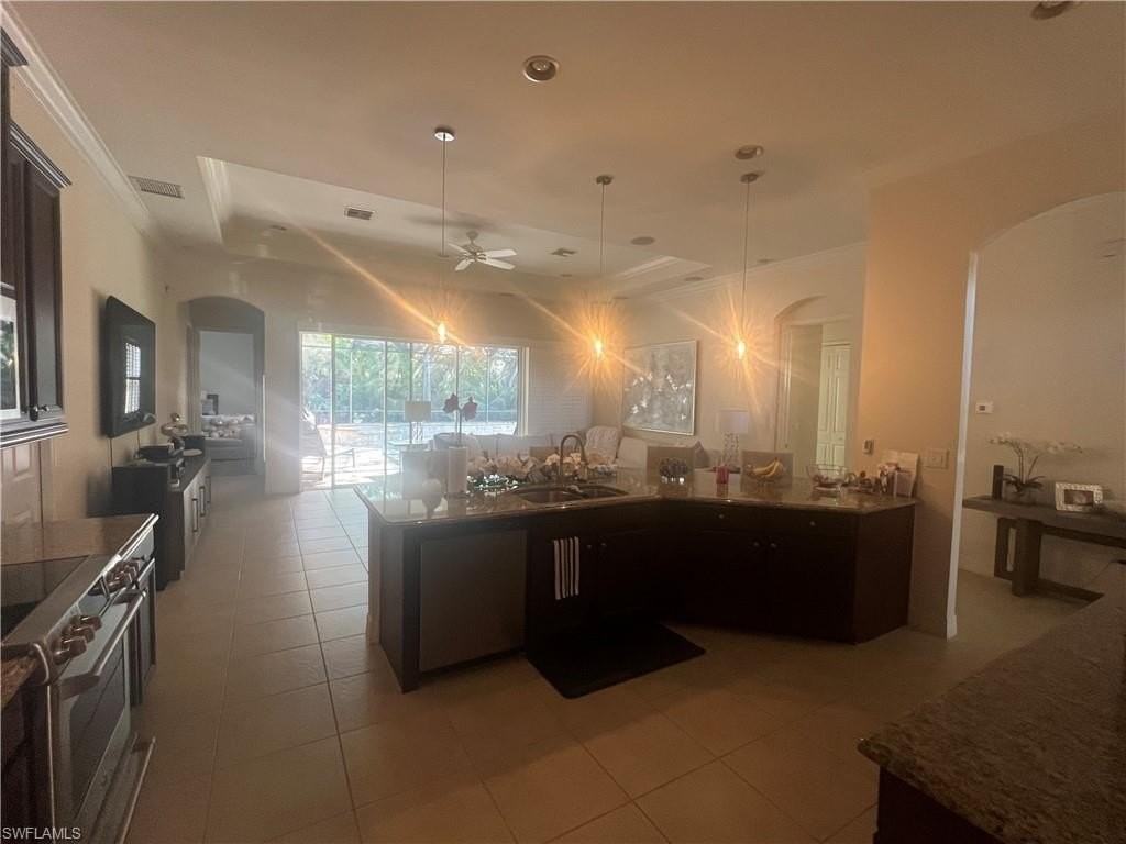 6853 Il Regalo Cir - Photo 7 of 22