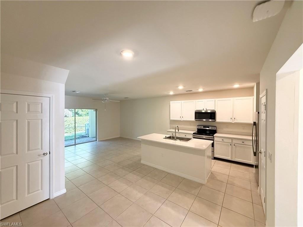 15319 Wildflower Cir - Photo 7 of 35