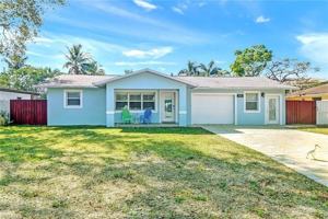 featured image of 3470 Lakeview Dr