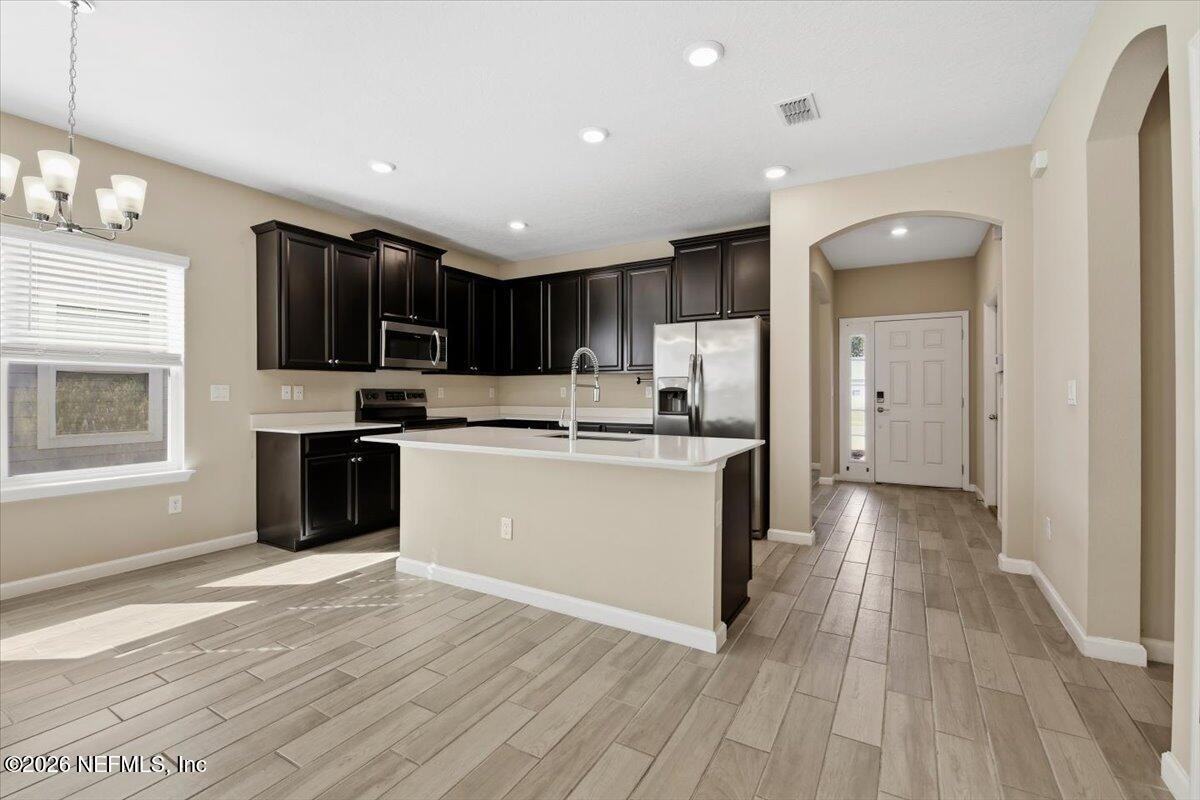 7460 Rock Brook Dr - Photo 5 of 32