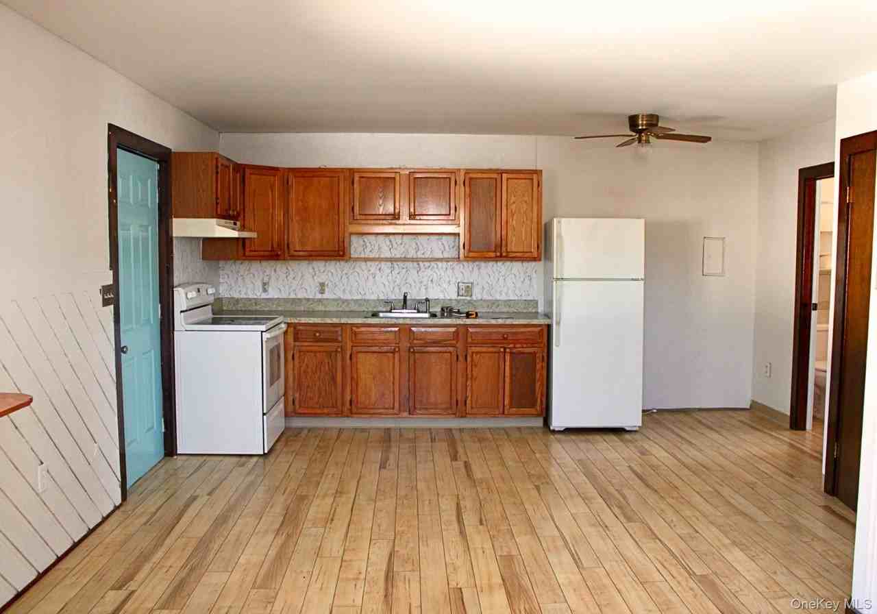 505 State Route 208 Unit 1 - Photo 2 of 12