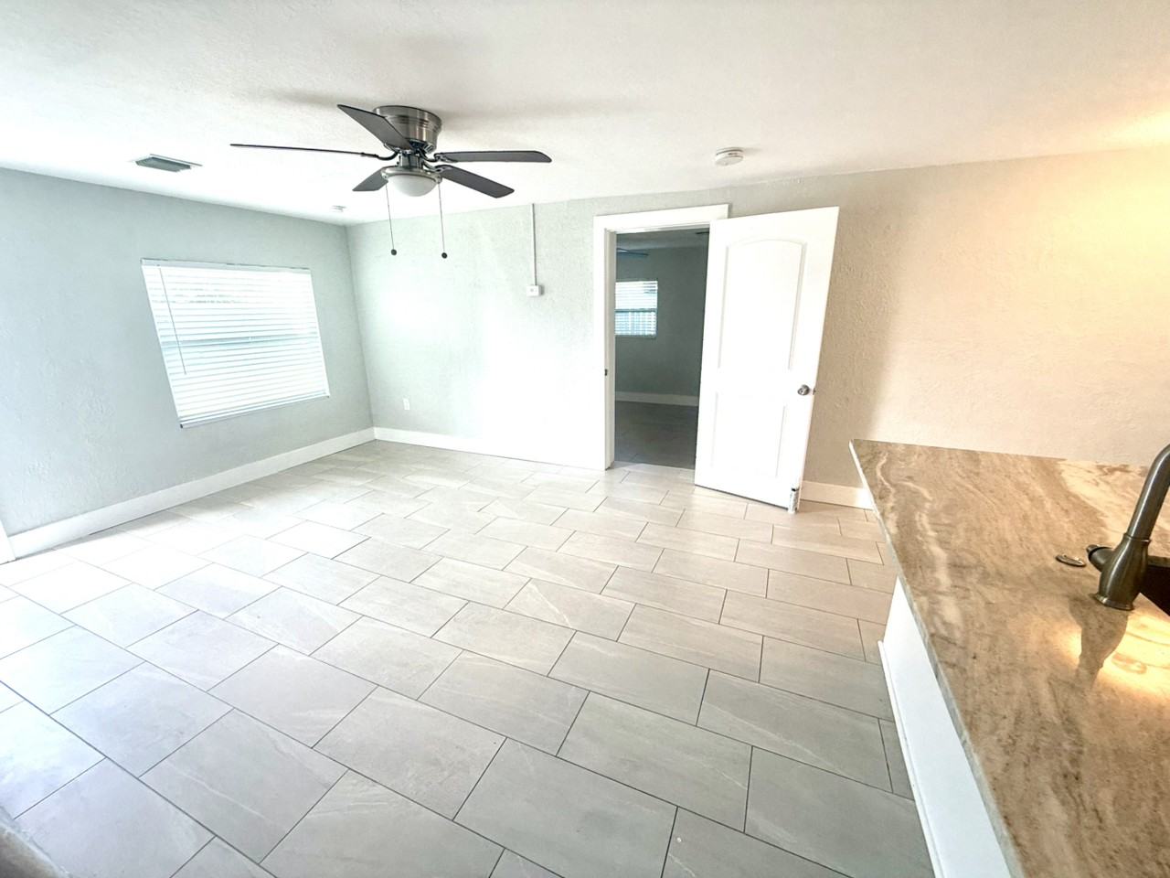 506 Engman St - Photo 3 of 17