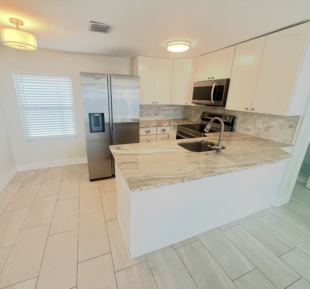 506 Engman St - Photo 4 of 17