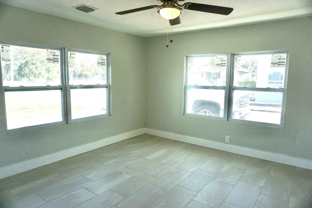 506 Engman St - Photo 5 of 17