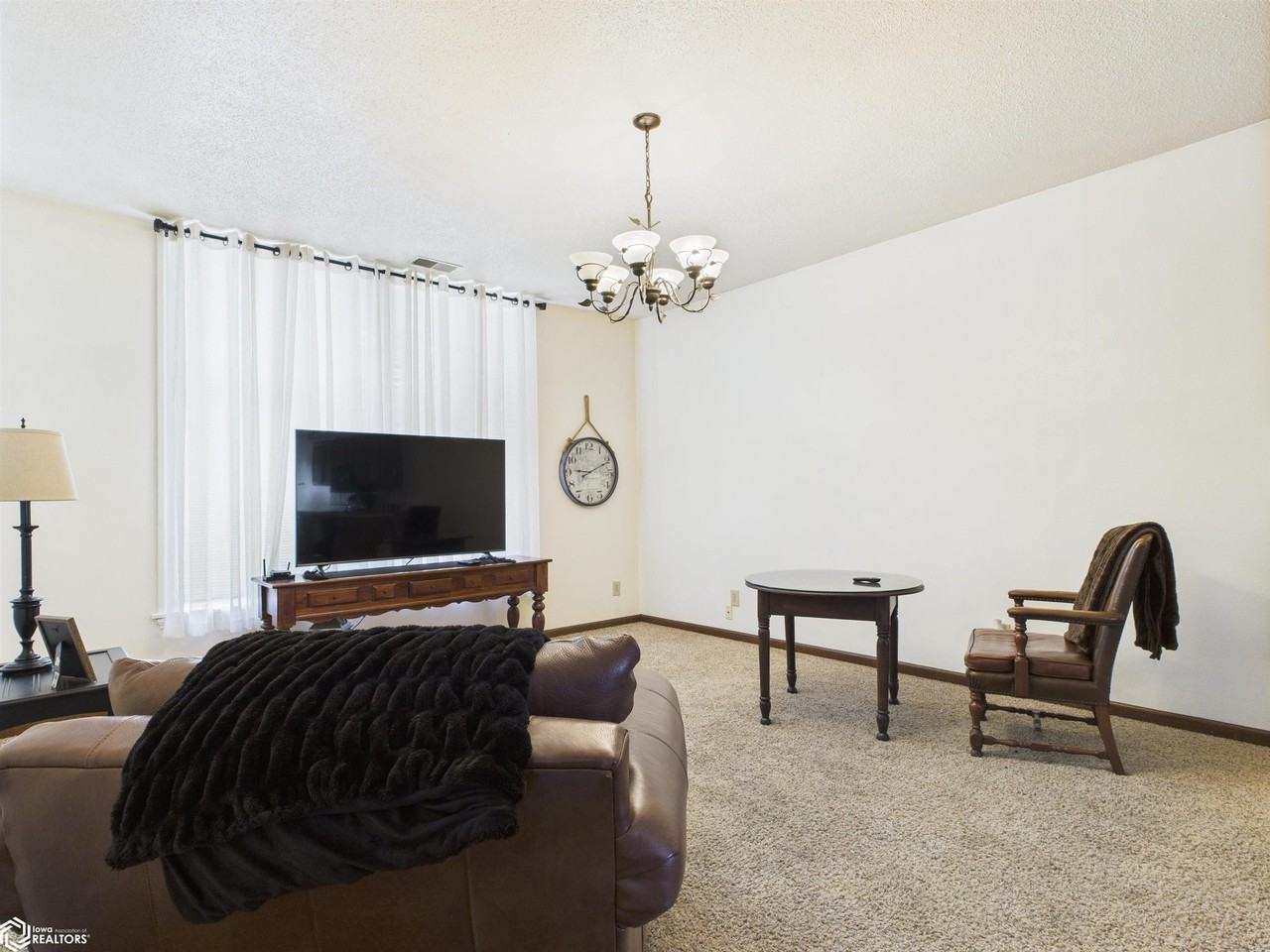 629 Blondeau St Unit 1 - Photo 6 of 31