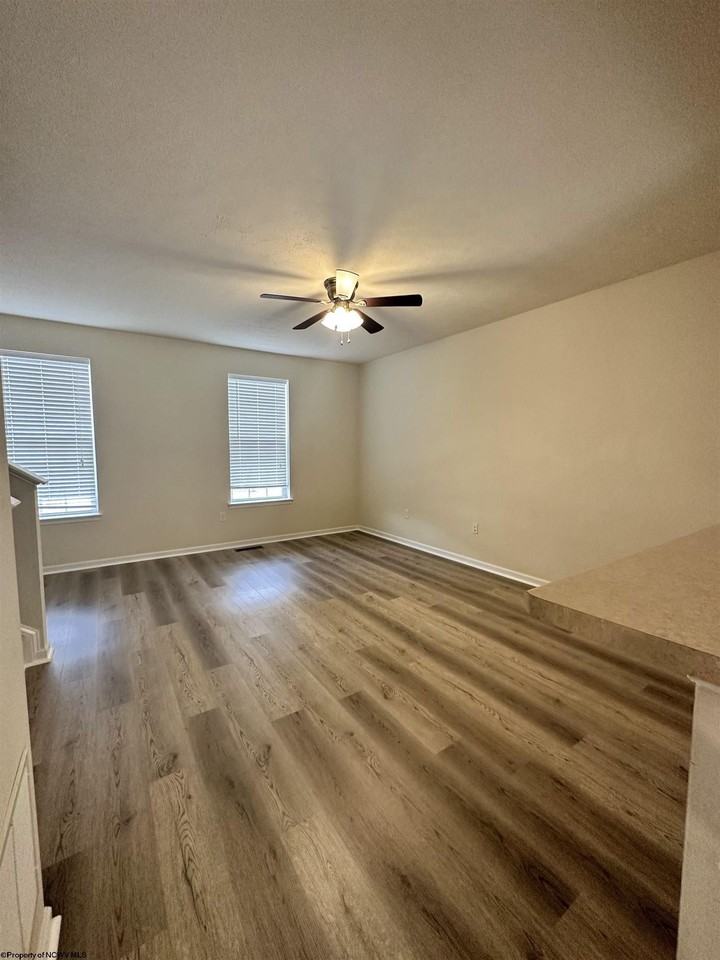 104 Inlet St - Photo 6 of 18