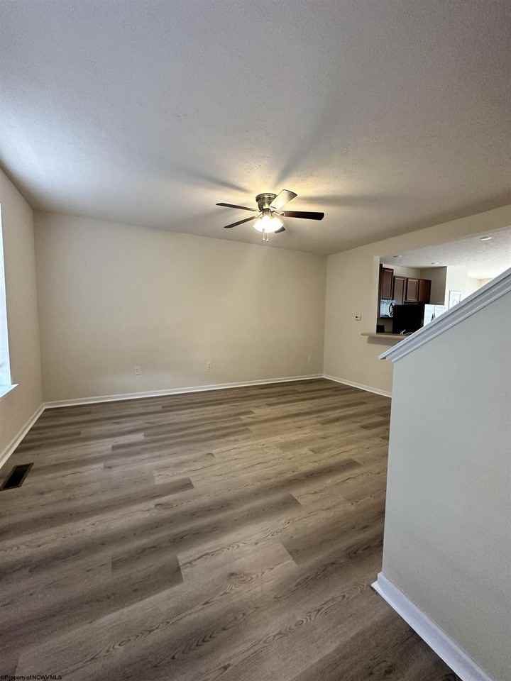 104 Inlet St - Photo 7 of 18