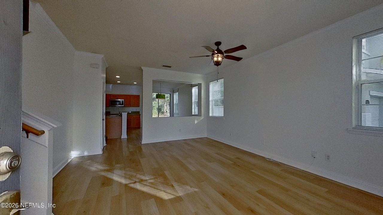 108 Bay Bridge Dr - Photo 2 of 20